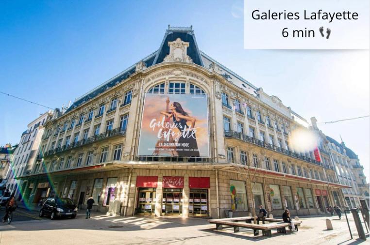 Le Souplex Des Ducs Apartment Dijon Exterior photo